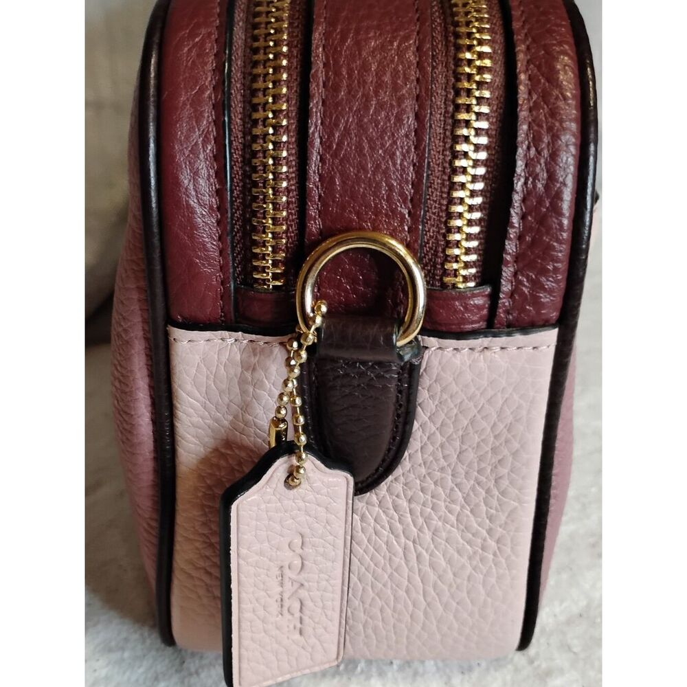 USED Coach Crossbody - Picture 3 of 9